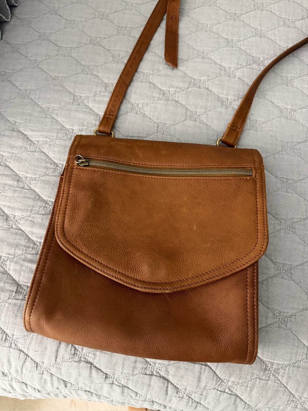 Fossil Classic Tan Leather Crossbody Bag